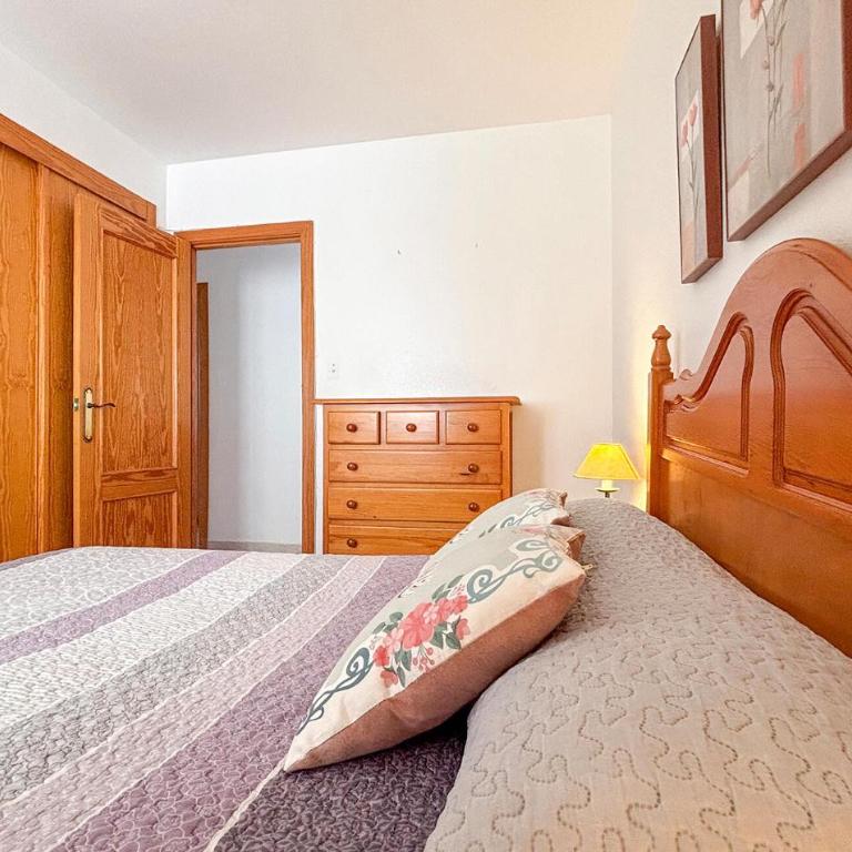 Beach Front Home In Pilar De La Horadada - Casa Vacacional de 3 dormitorios - 12