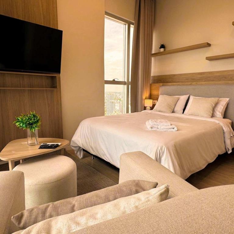 Sky Stays Petra Tower Loft at Tallest Tower - Apartment - 10