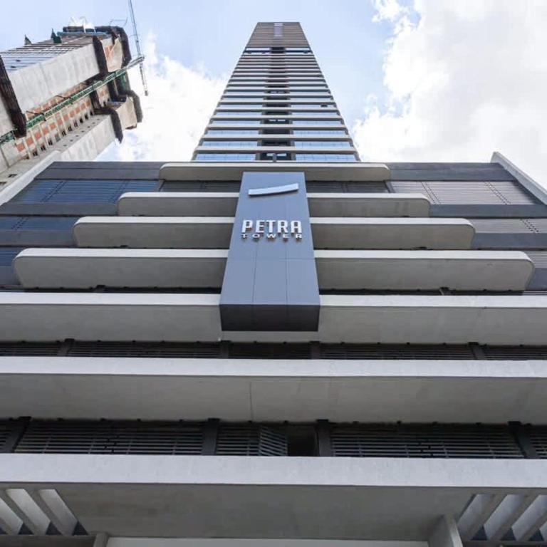 Sky Stays Petra Tower Modern Living Loft - Apartment - 38
