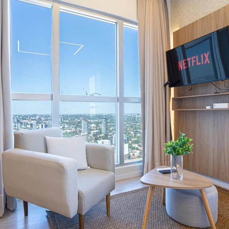 Sky Stays Petra Tower Loft at Floor 34 - Tallest Tower - Apartamento - 5