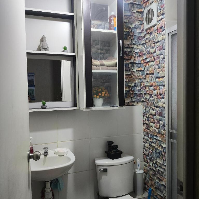 Furnished apartment with 2 bedrooms & office - Two-Bedroom Apartment - 2