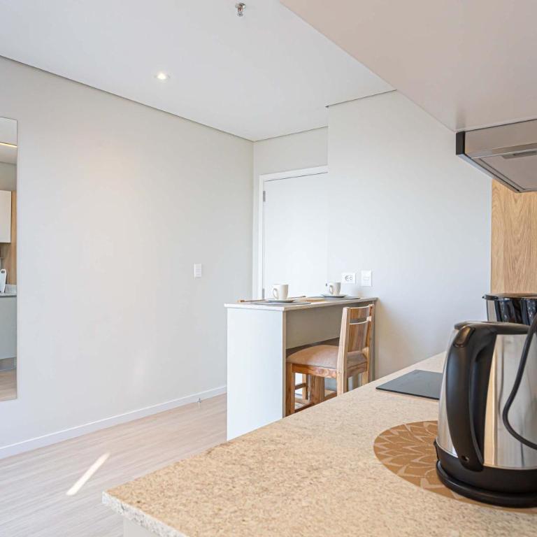 Sky Stays Petra Tower Modern Loft at Floor 35 - Apartment - 13