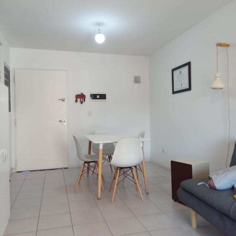Departamento en Complejo Residencial Céntrico - Apartamento de 1 dormitorio - 4