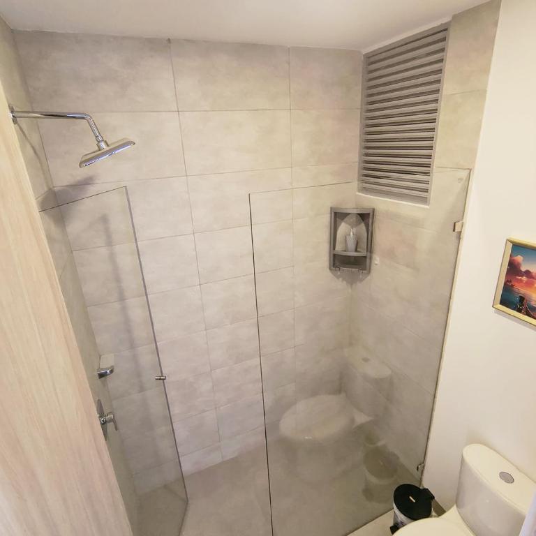 Tu apartamento de descanso cerca al mar - One-Bedroom Apartment with Balcony and Sea View - 18