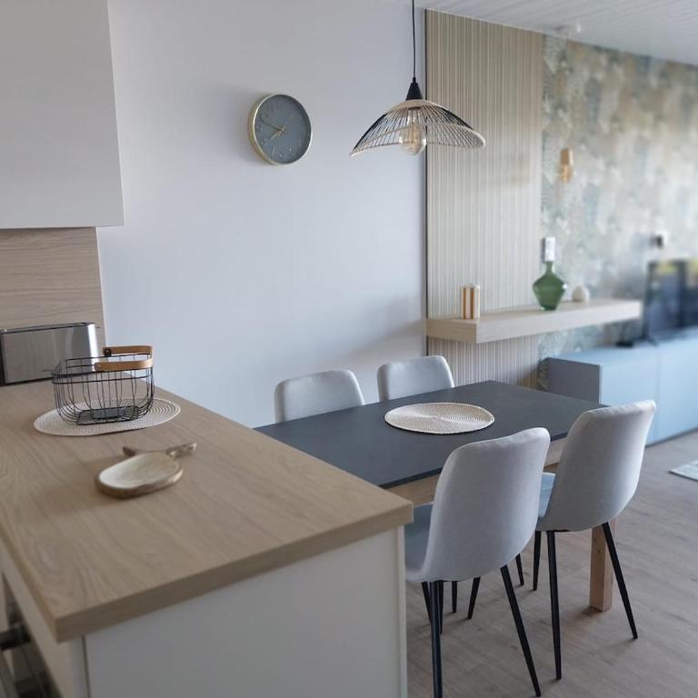 Appartement vue mer exceptionnelle et à 3 min à pied renovée en juin - Apartment mit 2 Schlafzimmern - 7