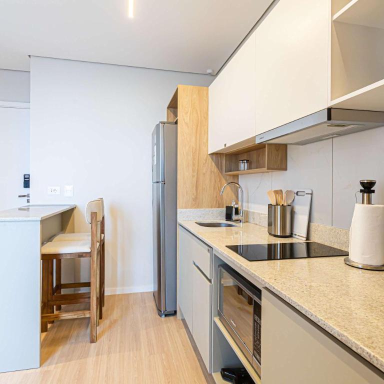 Sky Stays Petra Tower Modern Loft at Floor 37 - Apartment - 5