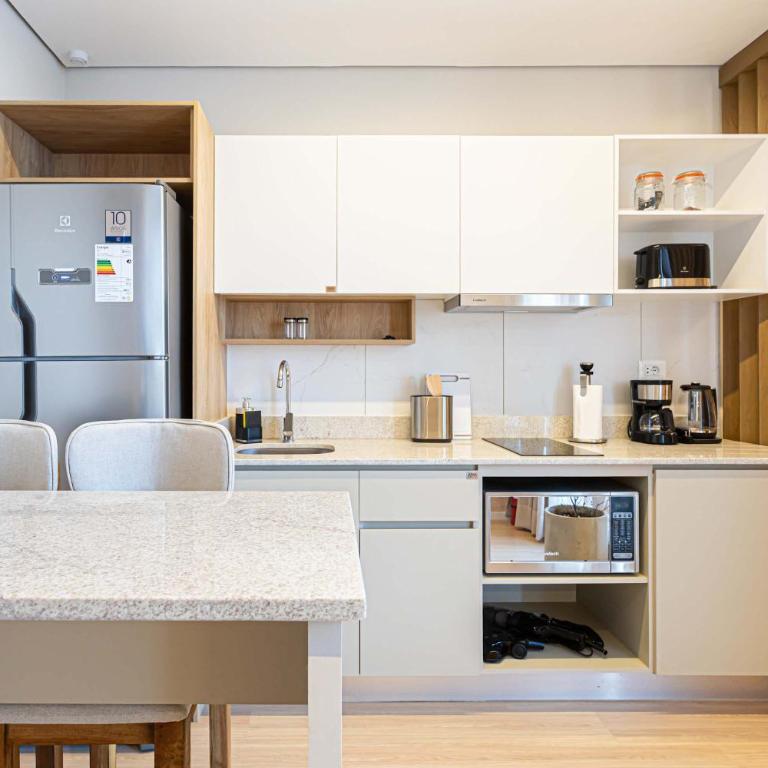 Sky Stays Petra Tower Modern Loft at Floor 37 - Apartment - 3