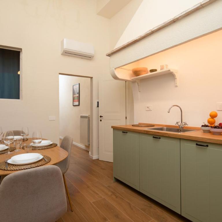 San Lorenzo Charming Apartment - Appartamento con 2 Camere da Letto - 8