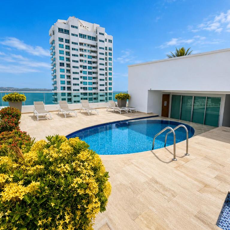 Apartamento en Cartagena con balcon con vista al mar y piscina - Three-Bedroom Apartment - 17
