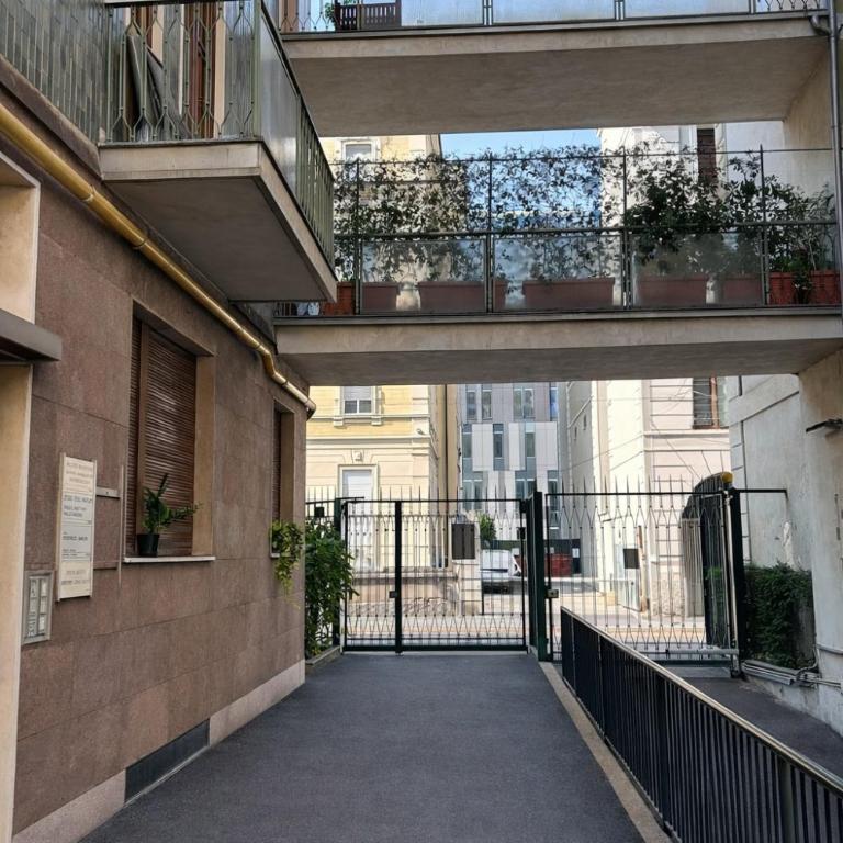 Bright modern loft in the Crocetta area - Appartamento con 1 Camera da Letto - 16