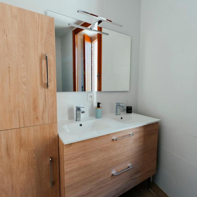 Superbe T2 tout confort avec parking privé - Appartement 1 Chambre - 15