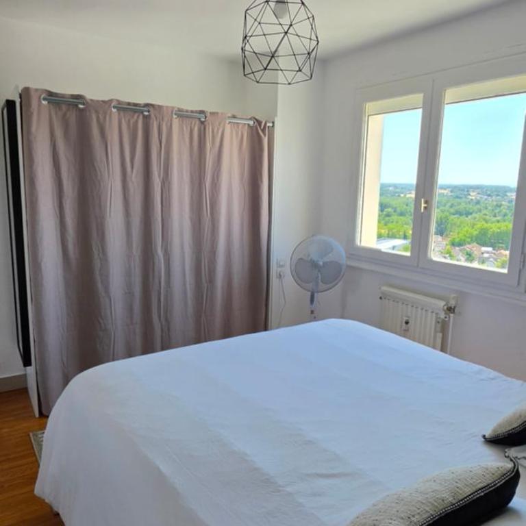 Le Nid Vichyssois - Calm, Comfort & Charm Guaranteed - Appartamento con 1 Camera da Letto - 2