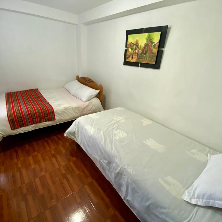 Marlen's Qorywasi - Three-Bedroom Apartment Suite - 7