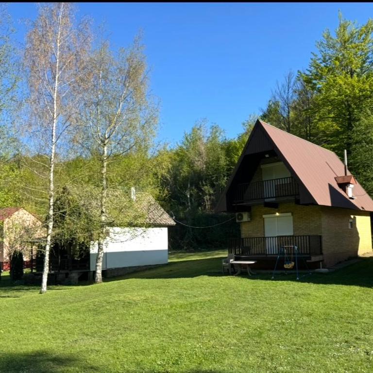 Peak & Pine Kolašin - Kuća sa 2 Spavaće Sobe - 25