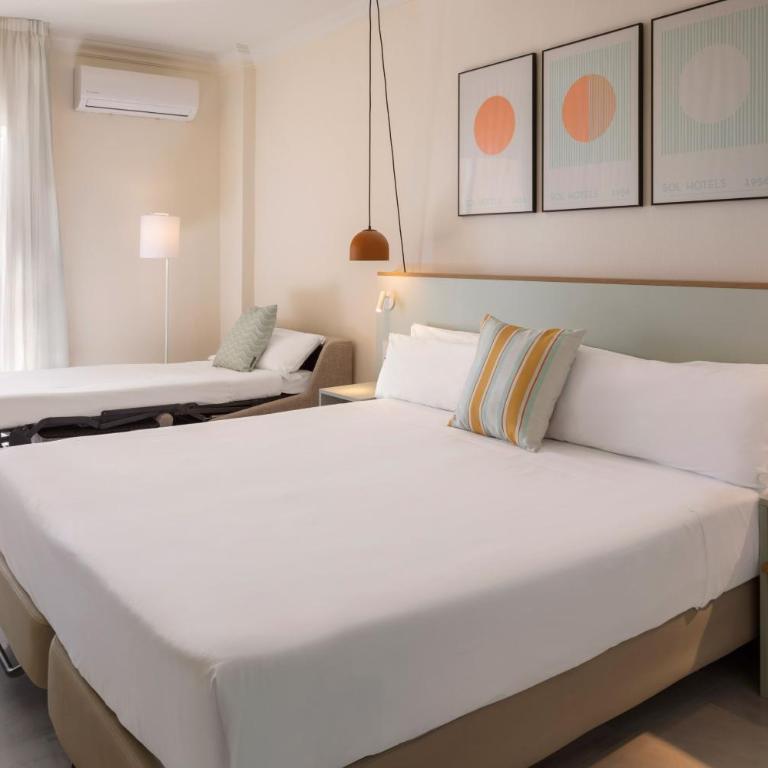SOL by Meliá Málaga Guadalmar - Habitación Familiar - 2