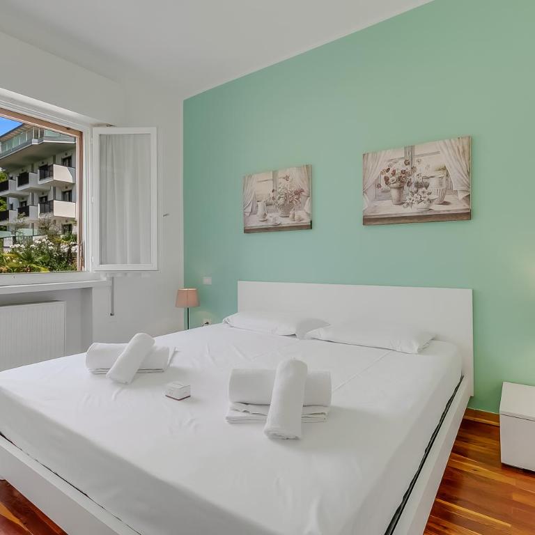 Blu Gem Modern 1BR Apt. in Riva del Garda (Sleeps 4) - Happy Rentals - Appartamento con Vista Montagna - 6