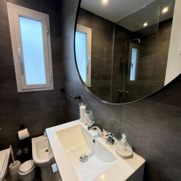 Elegante 2 ambiente en Recoleta Zona Privilegiada - Apartamento de 1 dormitorio - 14