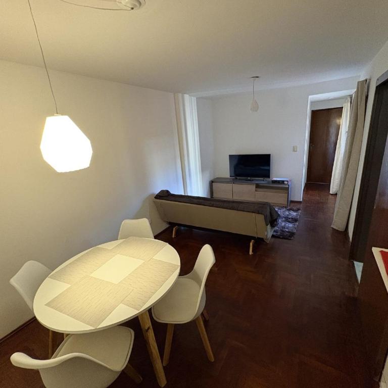 Departamento Cordoba-mts de Sanatorio Allende-Oulton-Nueva Cordoba - Apartamento de 1 dormitorio - 1