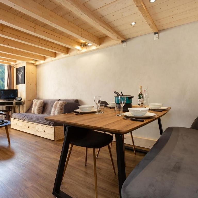 Grand Roc C411 from Slopes 280m, Mont-Blanc View, Parking & WiFi - Happy Rentals - Appartement avec Balcon - 3