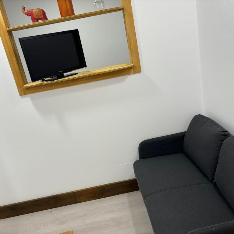 JABUTI Autocaravana con porche y aparcamiento - Double Room with Private Bathroom - 9