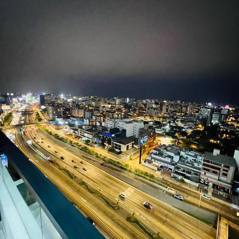 SQ Living-Pool-Coworking-Facing Miraflores - Apartamento de 2 dormitorios - 12