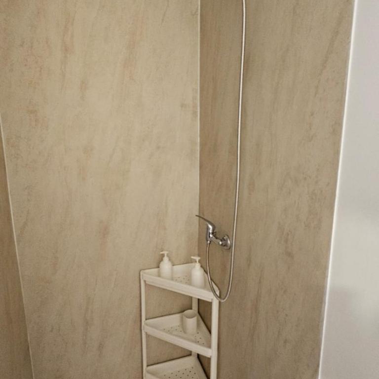 JABUTI Autocaravana con porche y aparcamiento - Double Room with Private Bathroom - 22