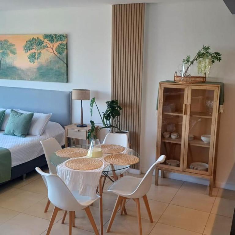 Departamento loft con balcón con vistas parciales a la bahia - Apartamento de 1 dormitorio - 23