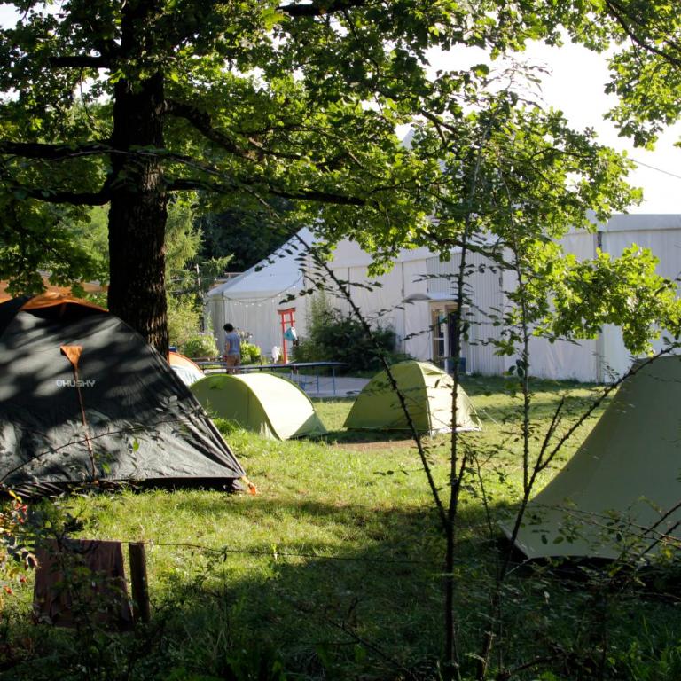 THE TENT - Youth Only - Buchung leider nur bis 30 Jahre möglich! - Stellplatz für eigenes Zelt - 8