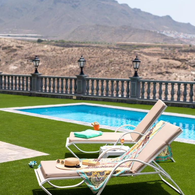 Luxury Villa Wudas - Heated pool, BBQ & Golf Area - Villa - 4