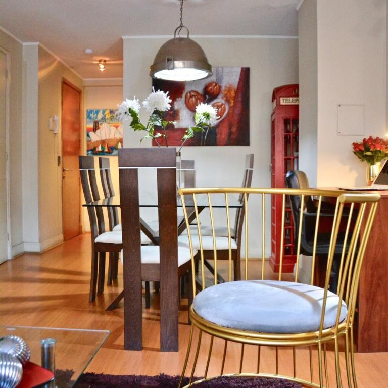 201 Providencia Estacionamiento - One-Bedroom Apartment - 21