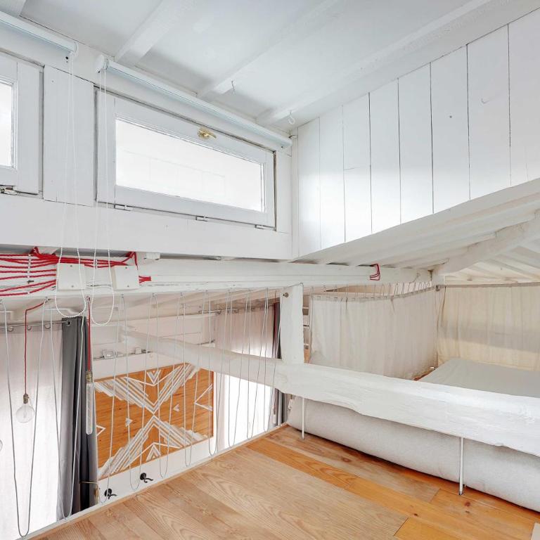 Spacious apartment 2BR 4P – République - Appartement 2 Chambres - 7