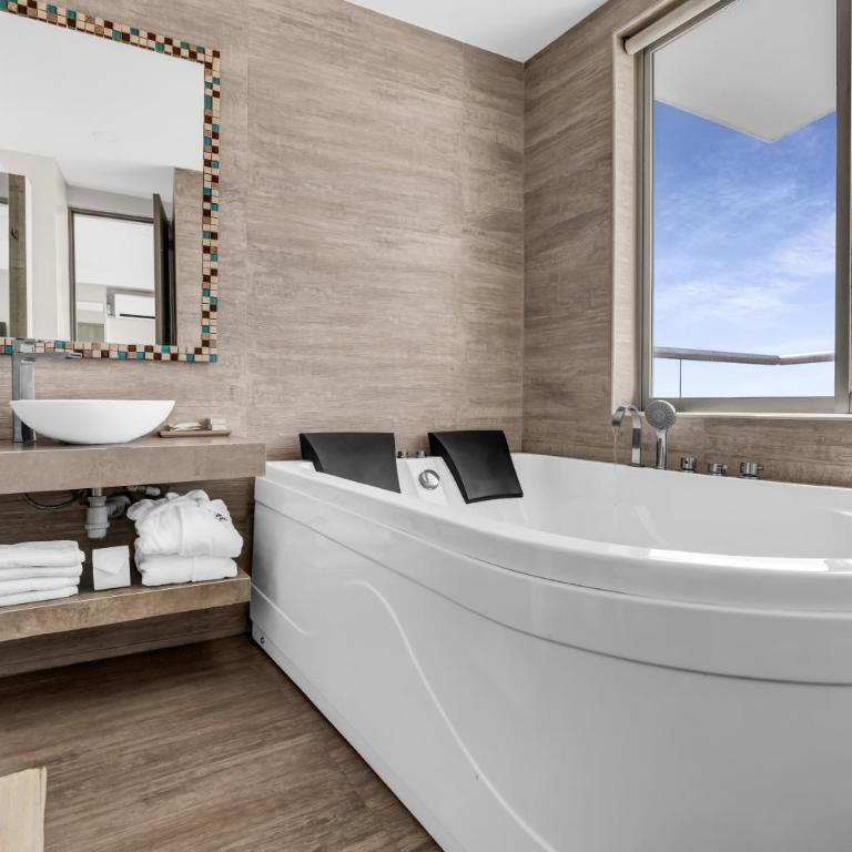 Hotel Summer Frente Al Mar - Junior Suite with Sea View - 8