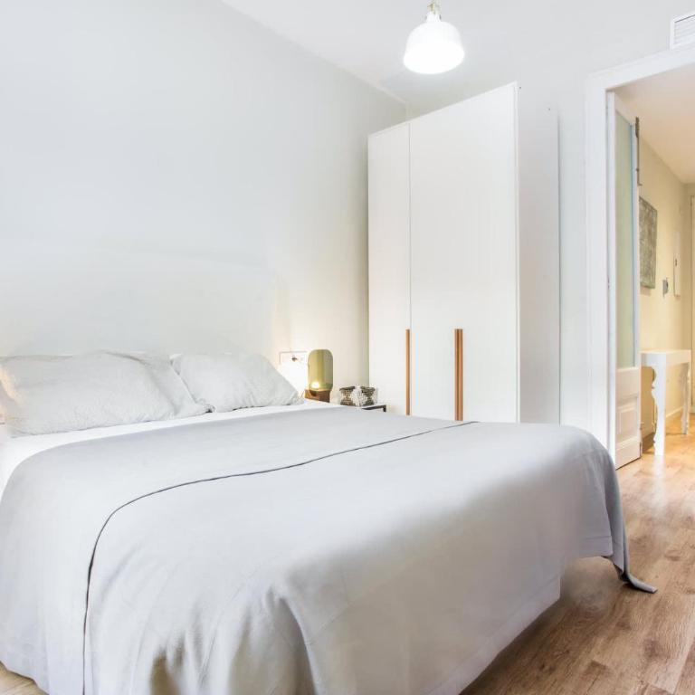 The Collection Barcelona - Centric 2bedroom in Las Ramblas 3 1A - Apartamento - 12