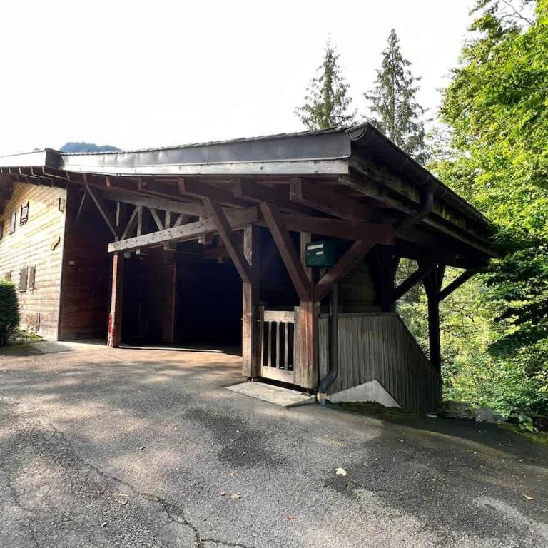 Cosy Apt Close to Ski Lift Easy Access to Town - Apartment - 1