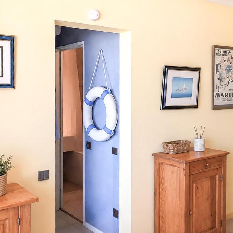 1 Bedroom Beautiful Apartment In La Rochelle - Appartement 1 Chambre avec Balcon - 6