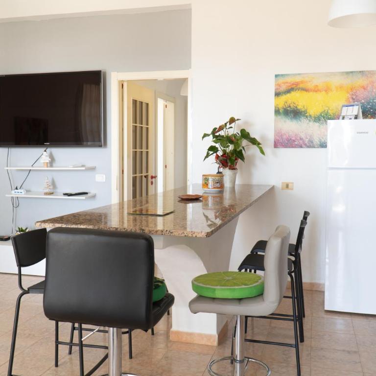 Belvedere sul Mare - Villa in Marina di Ragusa - Villa con 3 Camere da Letto - 5