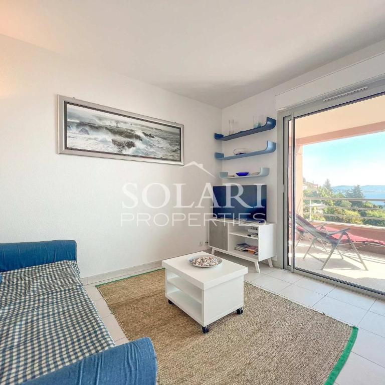 2 rooms with terrace sea view and swimming pool - Appartement - 6