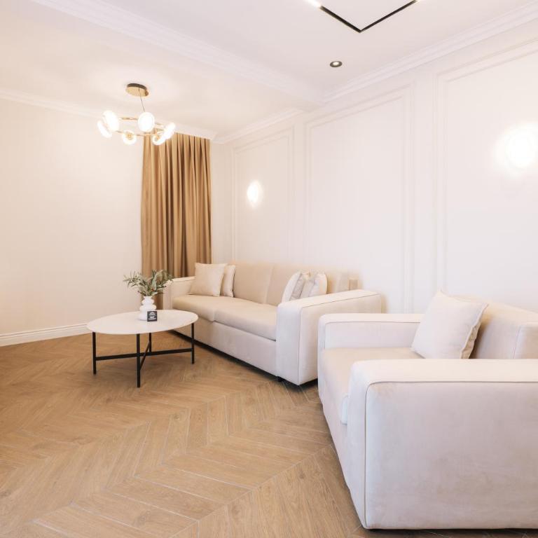 Hotel Dolcinium - Appartement 1 Chambre - Vue sur Ville - 12