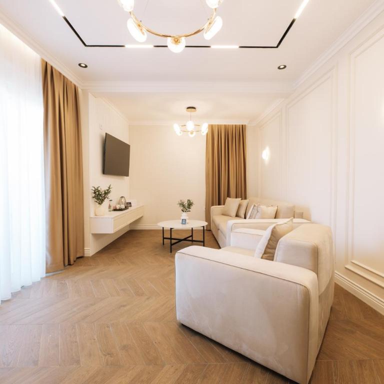 Hotel Dolcinium - Appartement 1 Chambre - Vue sur Ville - 2