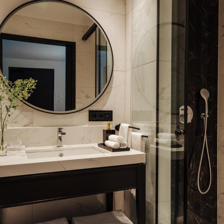 Beau-Rivage Nyon - Superior Doppel- oder Zweibettzimmer mit Terrasse - 6
