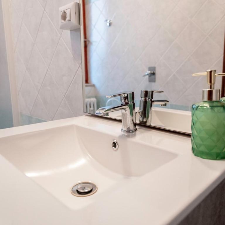 Pit Stop Smart METRO, WIFI - One-Bedroom Apartment - 10