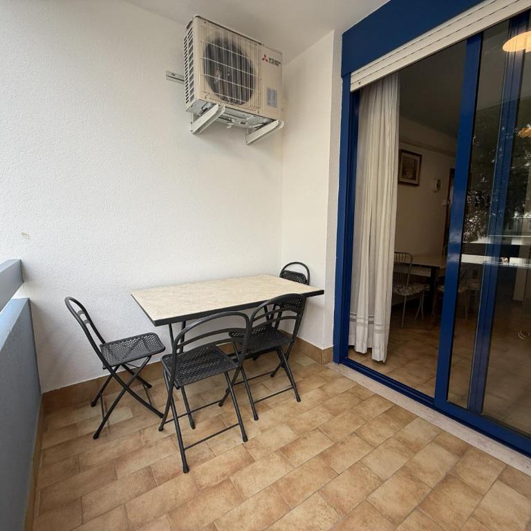 Condominio Vera Cruz - One-Bedroom Apartment with Terrace - 2