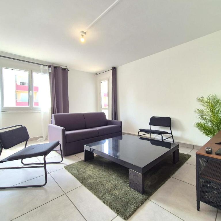 Varna - Reims proche centre-ville - Appartement 2 Chambres - 8