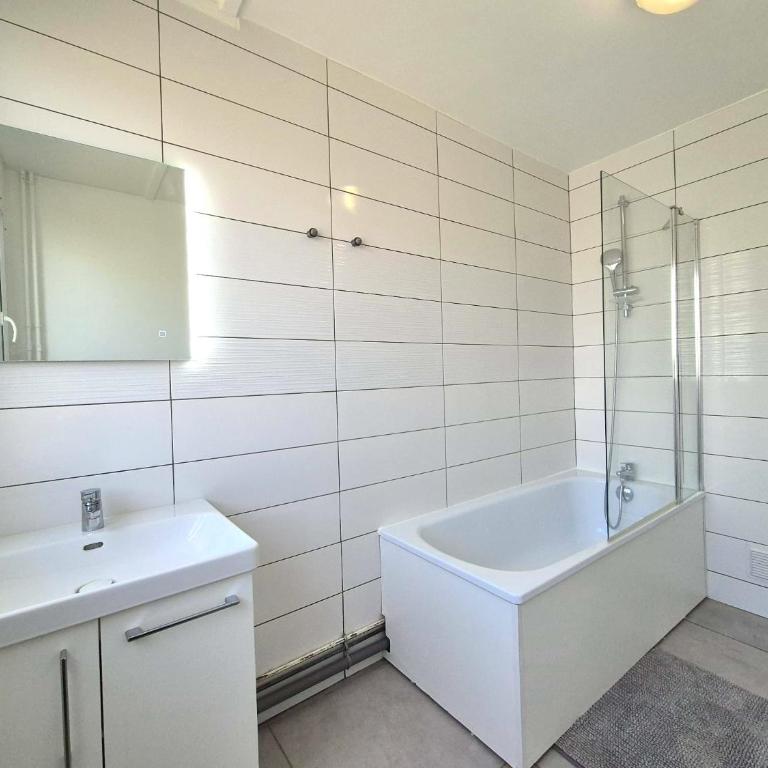 Varna - Reims proche centre-ville - Appartement 2 Chambres - 14