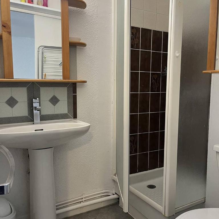 Studio cabine 4 personnes – Accès direct à la plage 4FM7 - Apartamento - 7