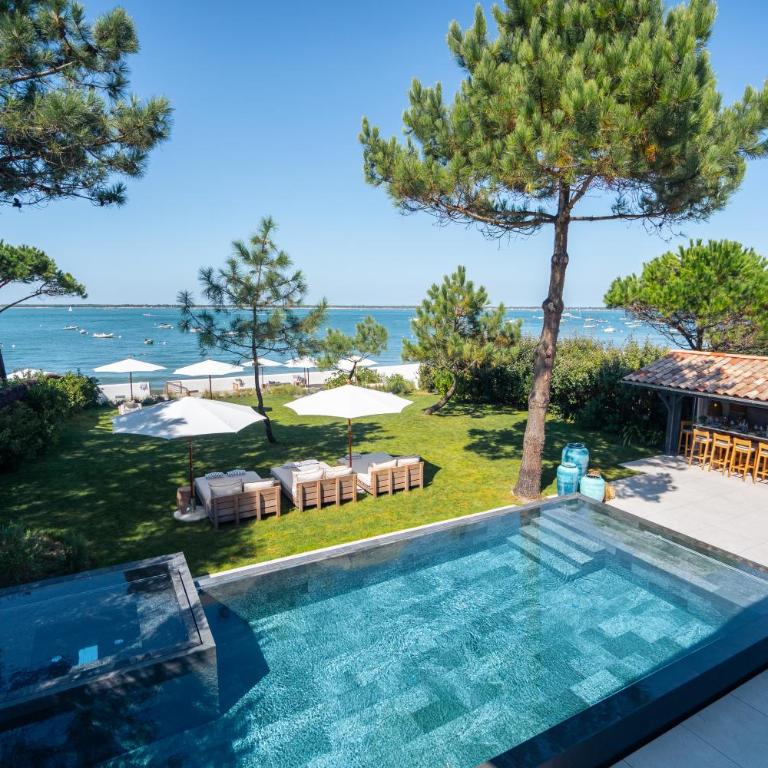 Pyla - Sublime villa au raffinement absolu - Accès privé au Bassin - Villa - 1