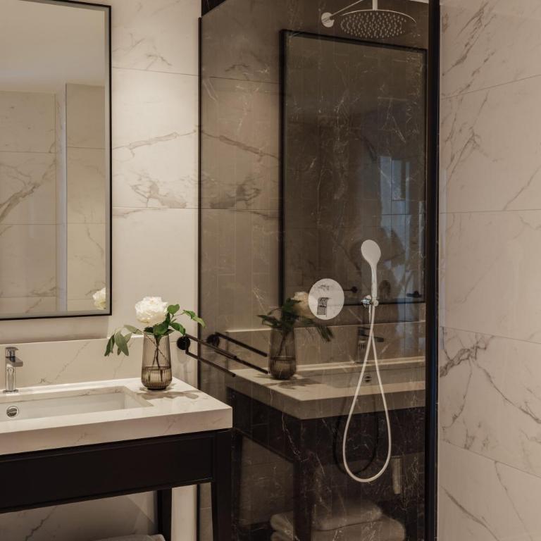 Beau-Rivage Nyon - Suite mit Seeblick - 11