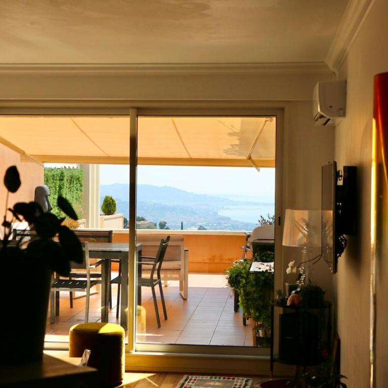 Beautiful quiet 2-bedroom apartment with panoramic sea view - Appartement 2 Chambres - 8