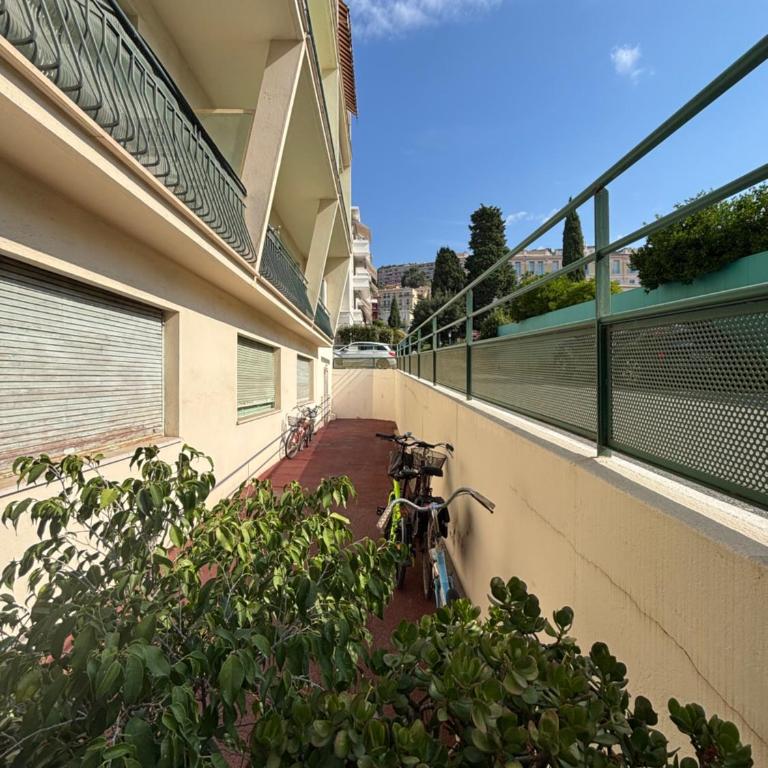 Le Grimaldi Centre de Menton Piétonne Mer Casino Jardins Biovès Ventilateur plafond - Apartment - Erdgeschoss - 17