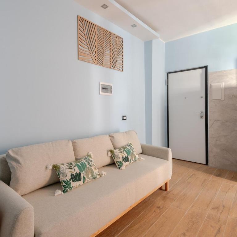 Quiet & Modern - Near Metro, 15 min to Duomo - One-Bedroom Apartment - 5